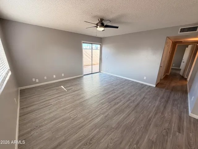 $1,295 | 6527 North 67th Avenue, Unit 101, Glendale, AZ 85301