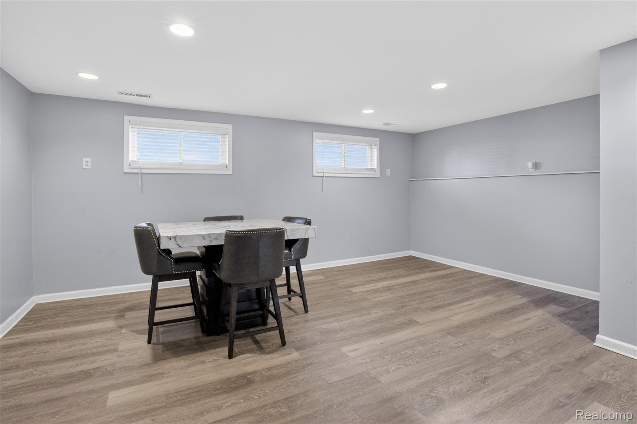 6169 Neff Road Mount Morris, MI 48458 - Photo 33 of 49 Dining room with light wood-type flooring and recessed lighting