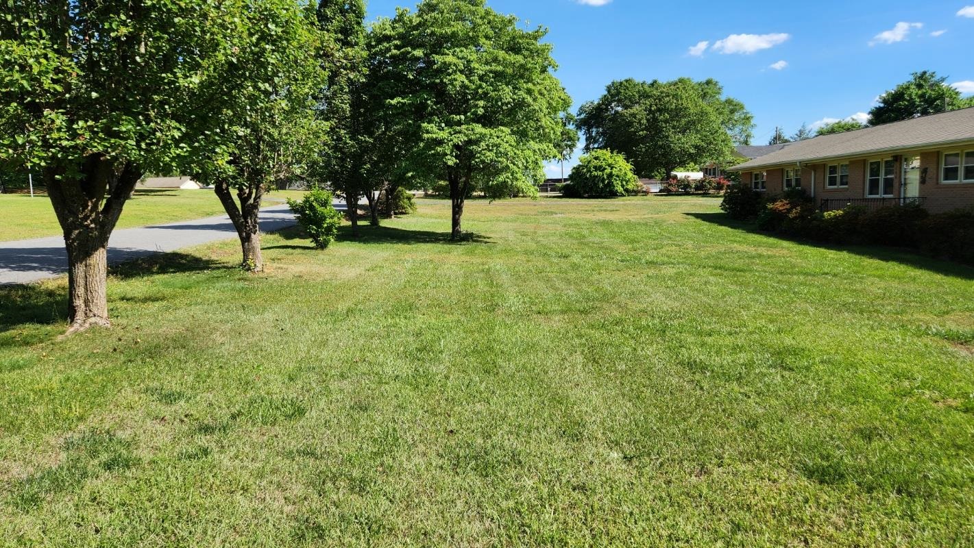 100 Shadowview Drive Roebuck, SC 29376 - Photo 4 of 21