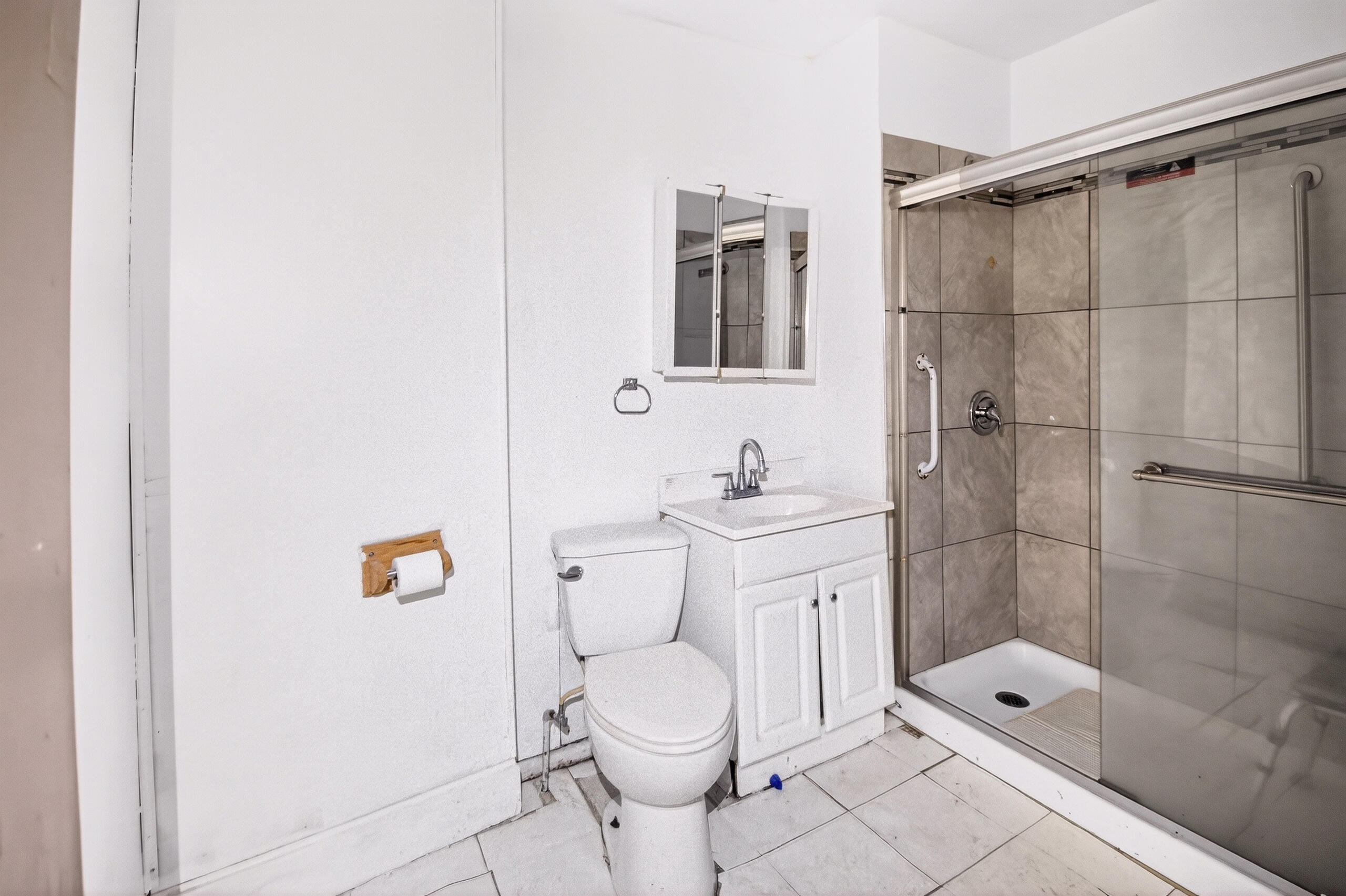 1731 Grand Avenue Racine, WI 53403 - Photo 12 of 30 IMG_4494