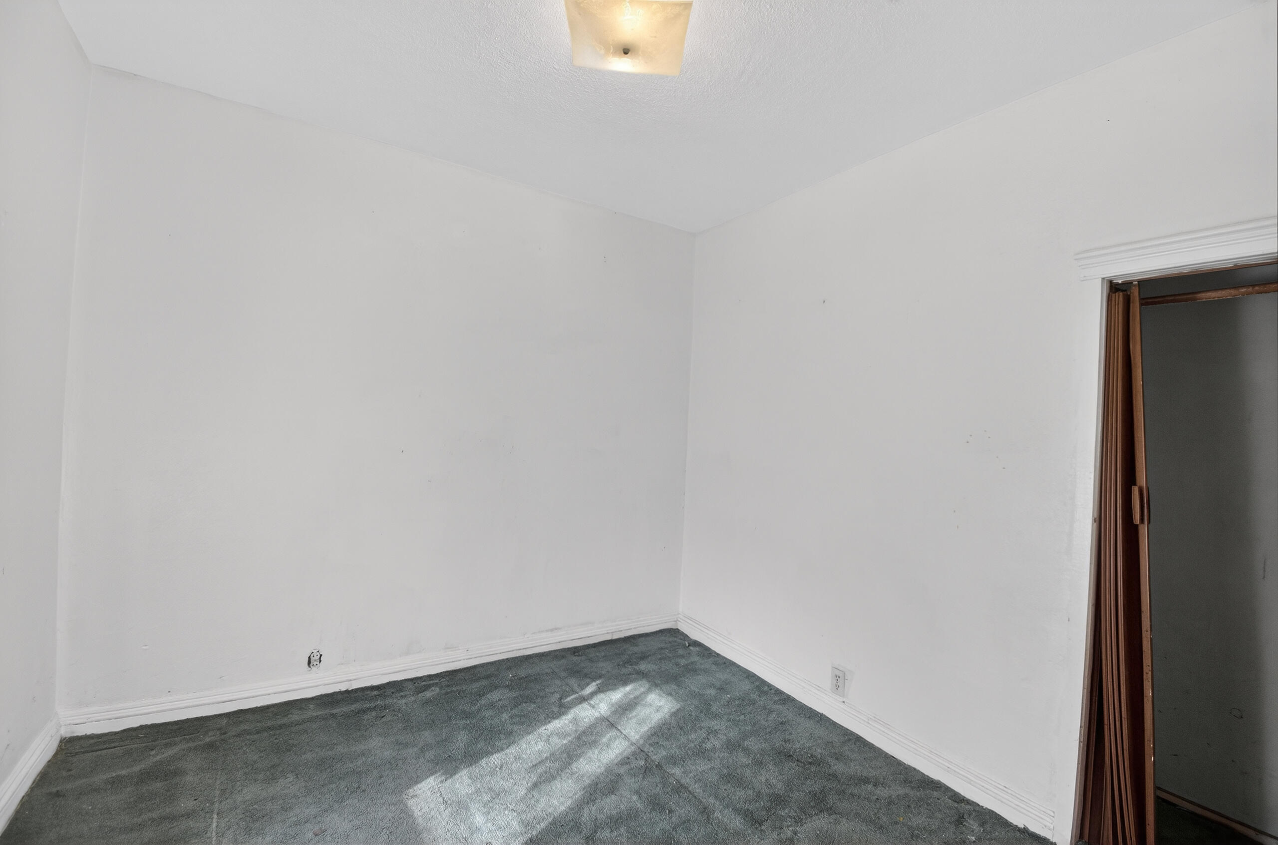 1731 Grand Avenue Racine, WI 53403 - Photo 19 of 30 IMG_4509