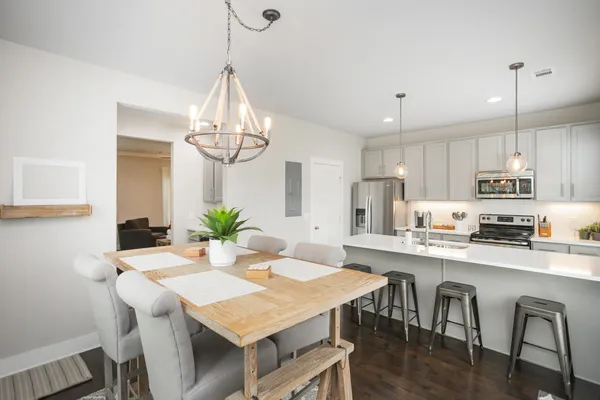 $529,000 | 1409 57th Avenue North, Nashville, TN 37209