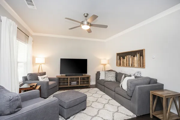 $529,000 | 1409 57th Avenue North, Nashville, TN 37209