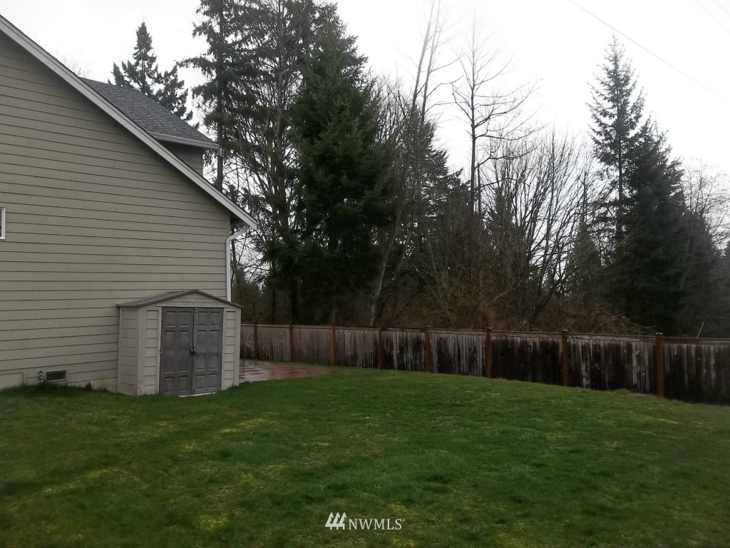 21133 Meridian Place West Bothell, WA 98021 - Photo 2 of 12