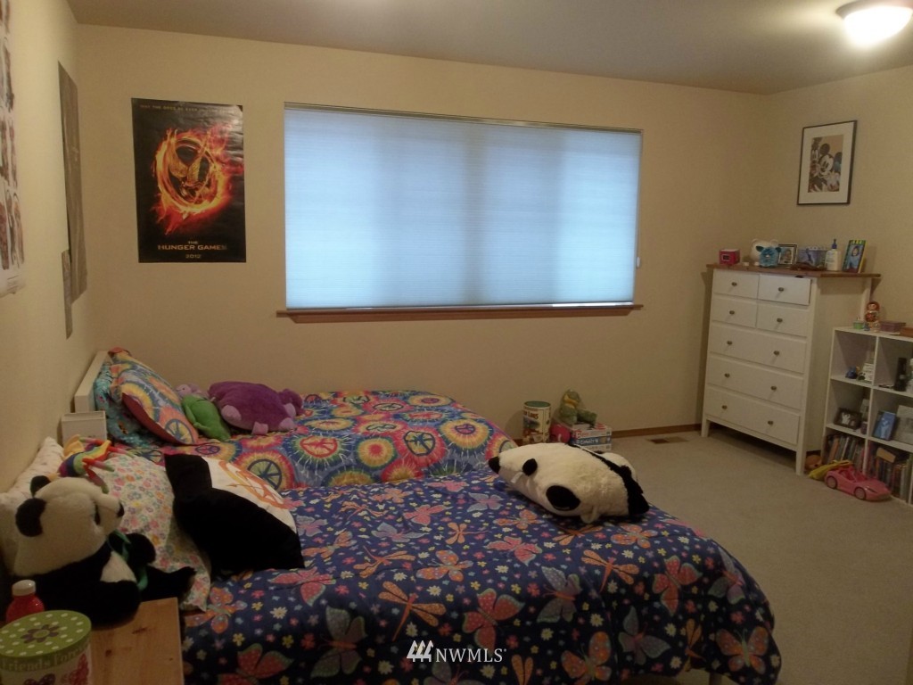 21133 Meridian Place West Bothell, WA 98021 - Photo 3 of 12