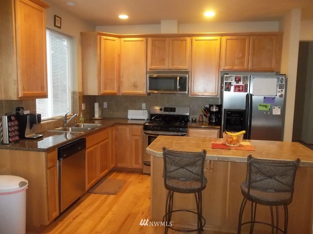 21133 Meridian Place West Bothell, WA 98021 - Photo 7 of 12