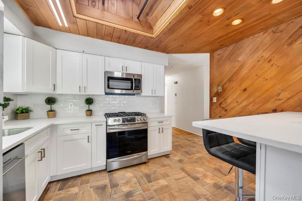 1175 Old Nichols Road Islandia, NY 11749 - Photo 11 of 20