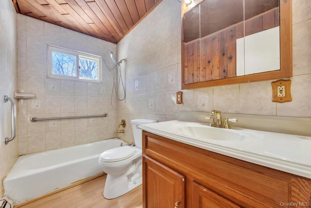 1175 Old Nichols Road Islandia, NY 11749 - Photo 12 of 20