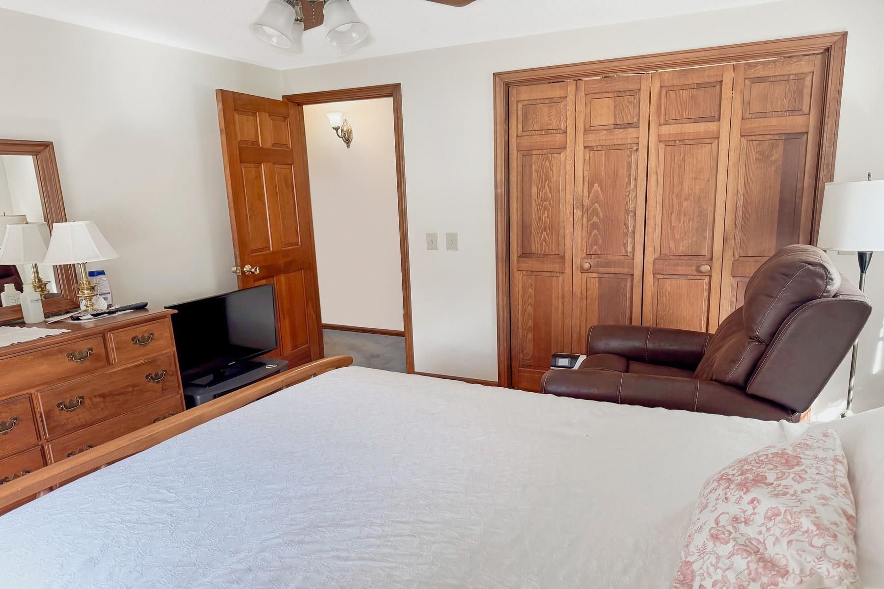 27 Georgeanna Boulevard Rutland Town, VT 05701 - Photo 18 of 28