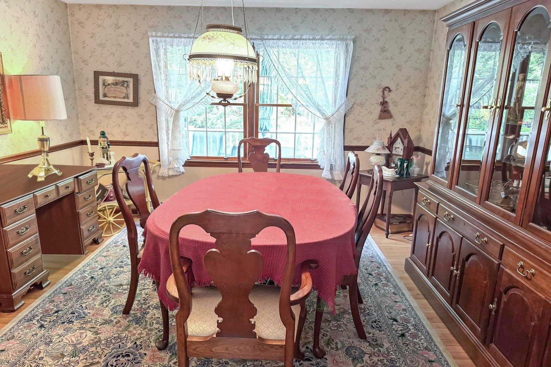 27 Georgeanna Boulevard Rutland Town, VT 05701 - Photo 6 of 28