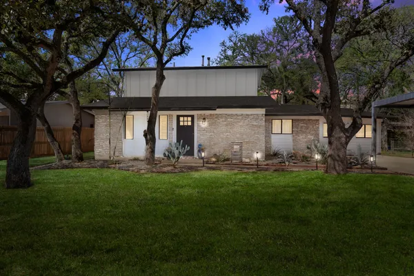 $4,500 | 5504 Kings Highway, Austin, TX 78745