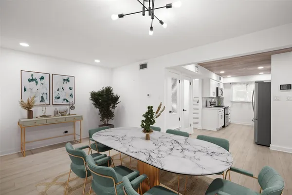 $4,400 | 5504 Kings Highway, Austin, TX 78745