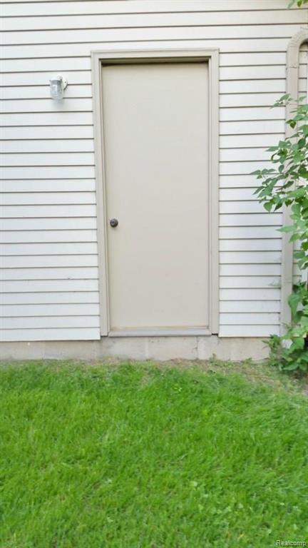 40357 Guilford Novi, MI 48375 - Photo 22 of 30