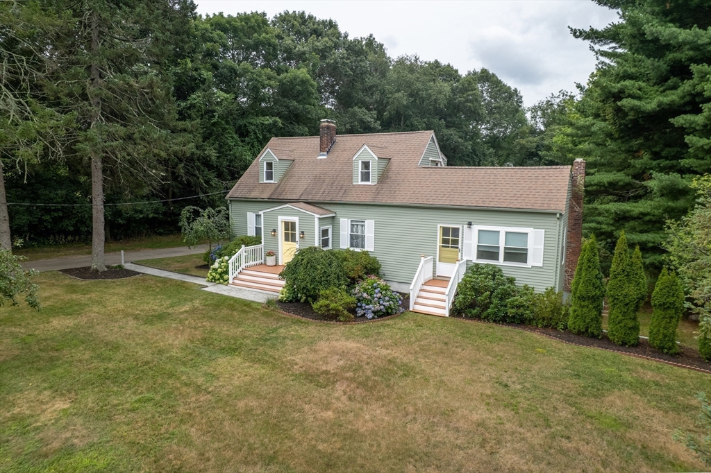 335 Moosehill Road Walpole, MA 02032 - Photo 23 of 30 Gallery Image 23