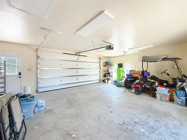 $1,100,000 | 5061 West Oakhill Street, Dunnellon, FL 34433