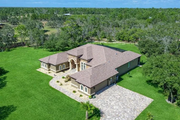 $1,100,000 | 5061 West Oakhill Street, Dunnellon, FL 34433