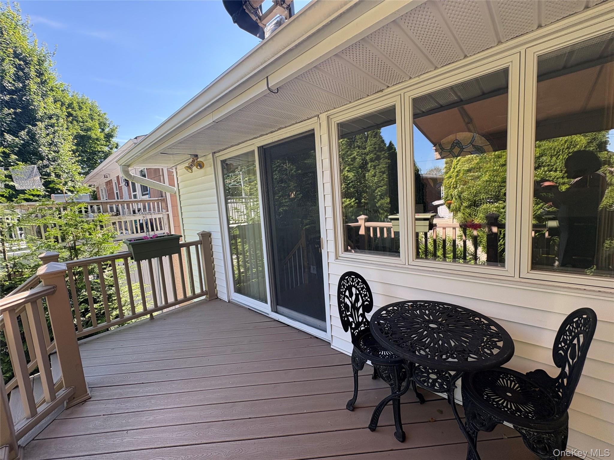 732 Scarsdale Road Tuckahoe, NY 10707 - Photo 43 of 49
