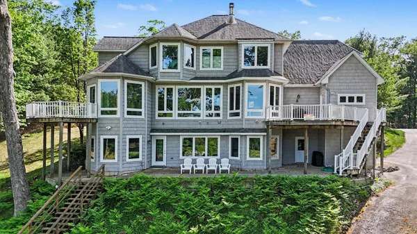 $1,350,000 | 5628 Longbridge Road, Pentwater, MI 49449