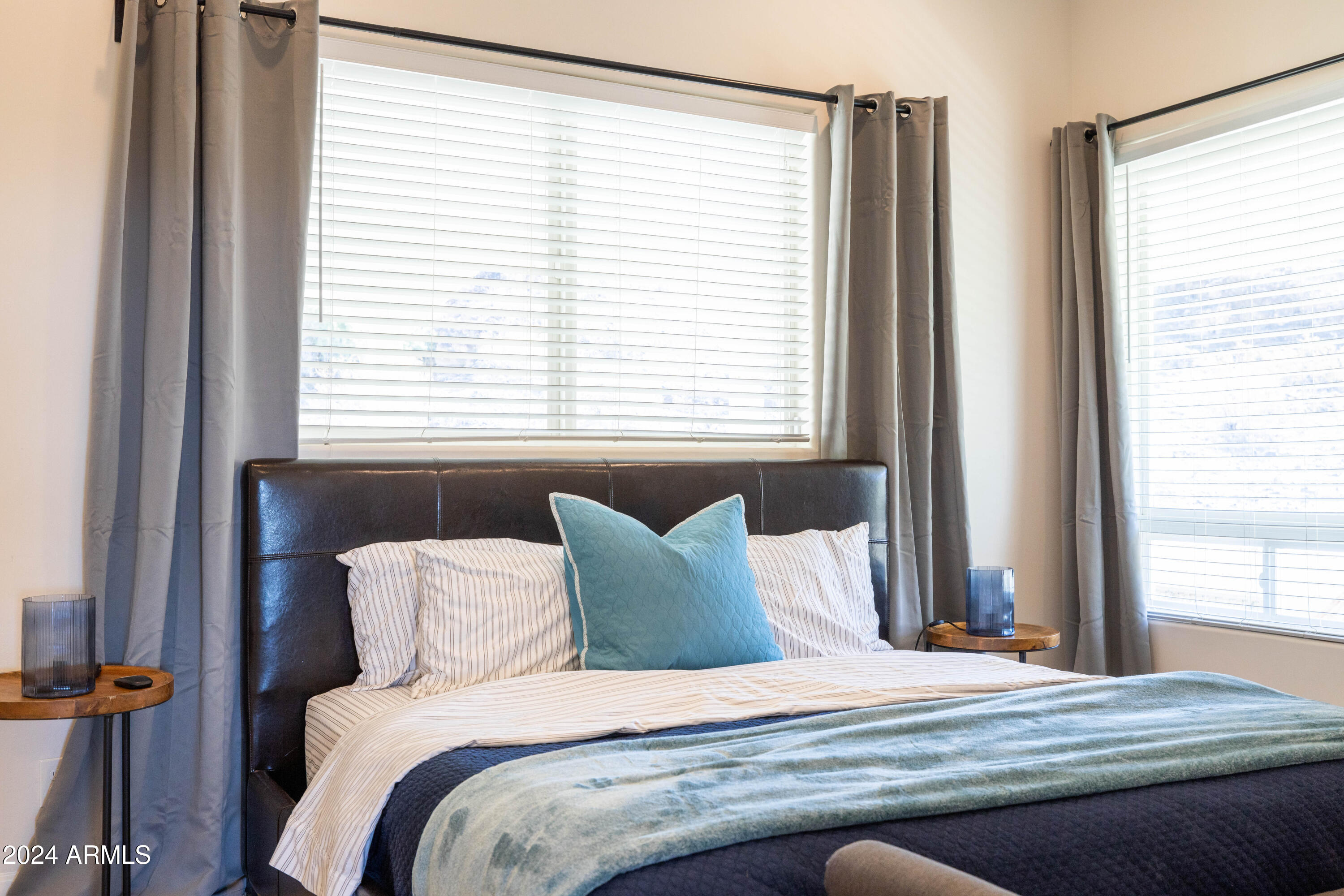 1801 East Hatcher Road Phoenix, AZ 85020 - Photo 56 of 77 4th Bedroom