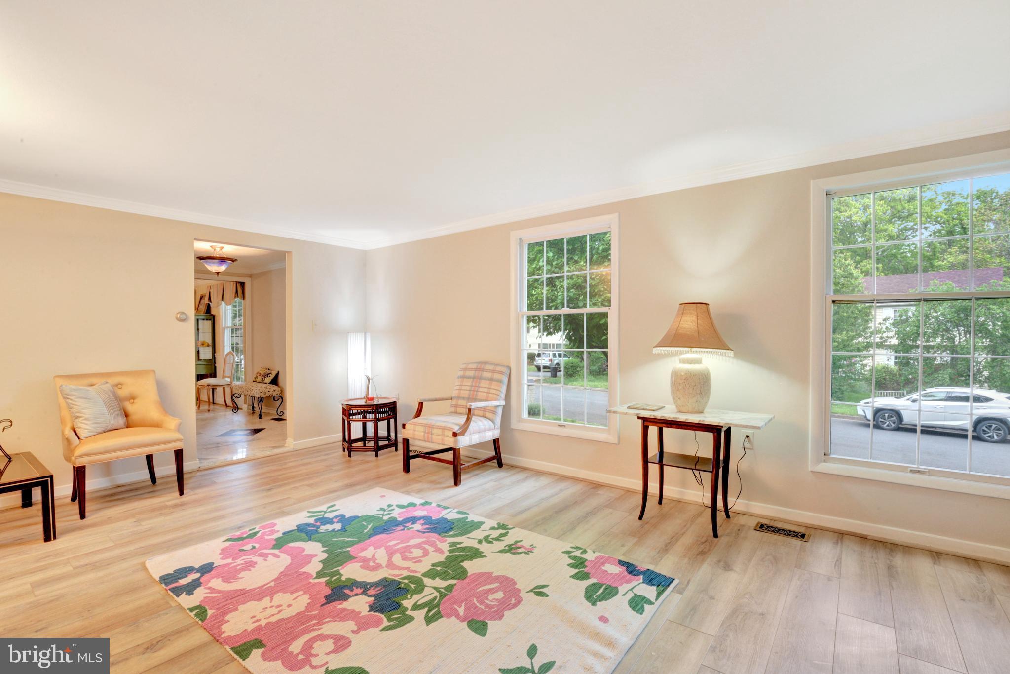 12268 Angel Wing Court Reston, VA 20191 - Photo 8 of 38 Gallery Image 8