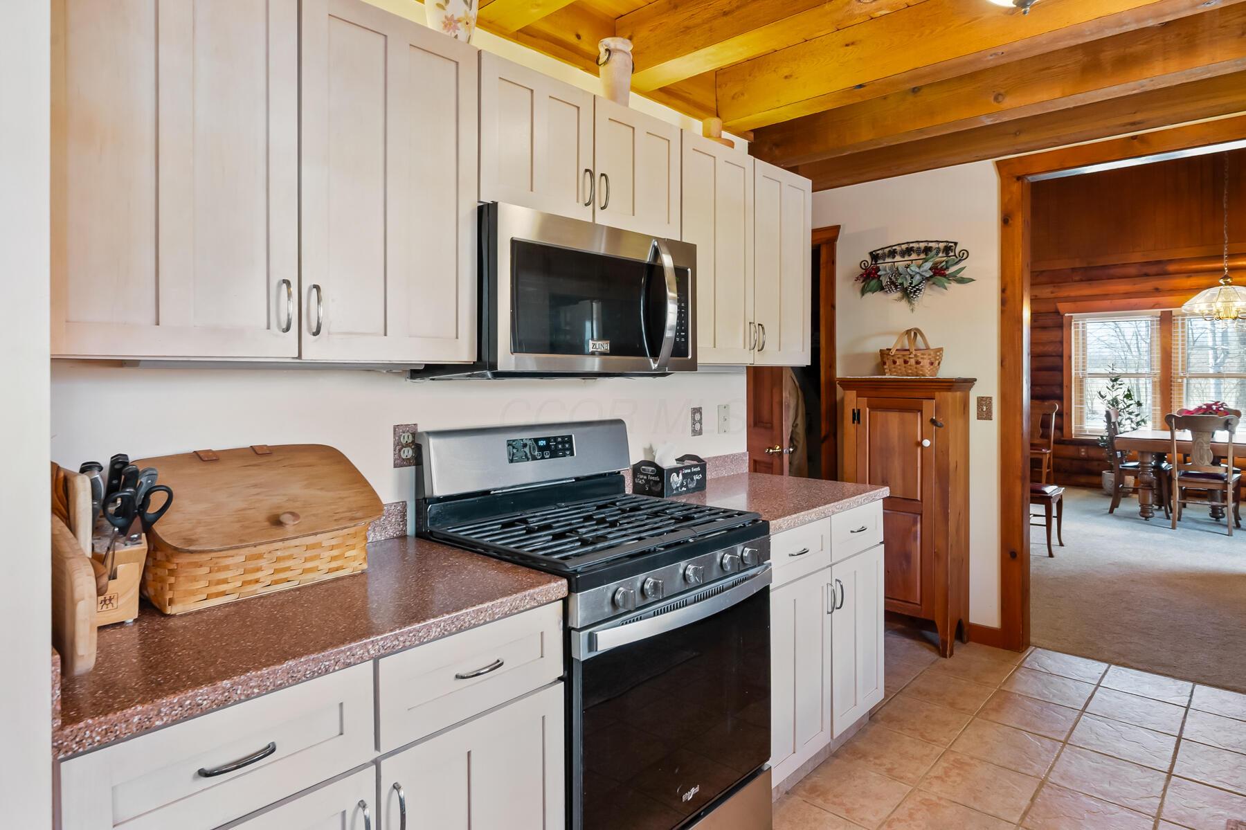 3950 Fry Road Ostrander, OH 43061 - Photo 24 of 70 Kitchen