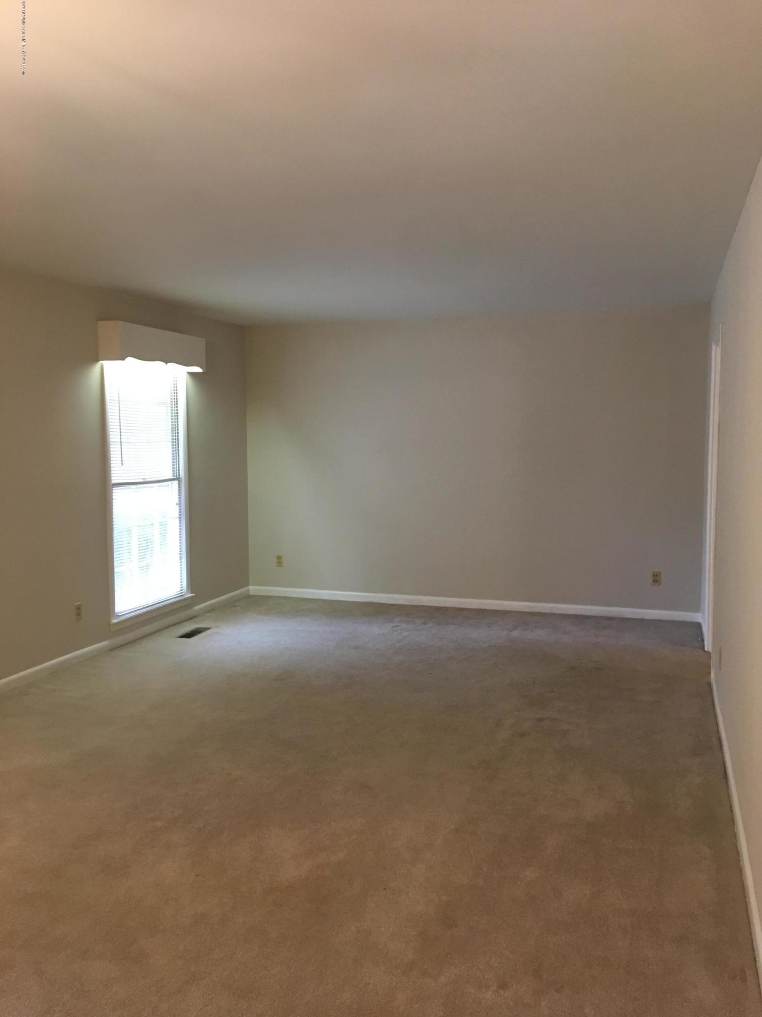 270 Ridgewood Drive Jasper, AL 35501 - Photo 7 of 19 Gallery Image 7