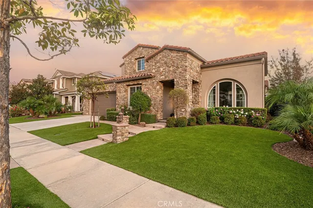$1,795,000 | 6928 Shadow Wood Drive, Moorpark, CA 93021