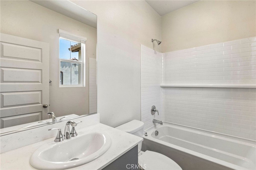 4873 Merida Way Oceanside, CA 92057 - Photo 36 of 47