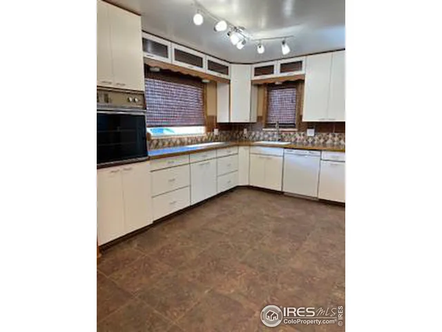 $520,000 | 27563 Highway 63, Akron, CO 80720