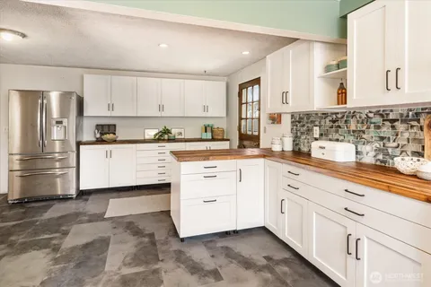 $615,000 | 27420 141st Avenue Southeast, Kent, WA 98042