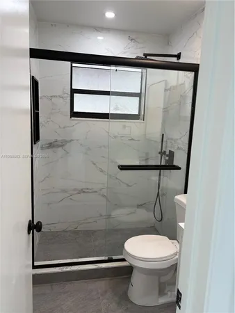 $2,100 | 6172 Southwest 44th Street, Unit 1, Davie, FL 33314