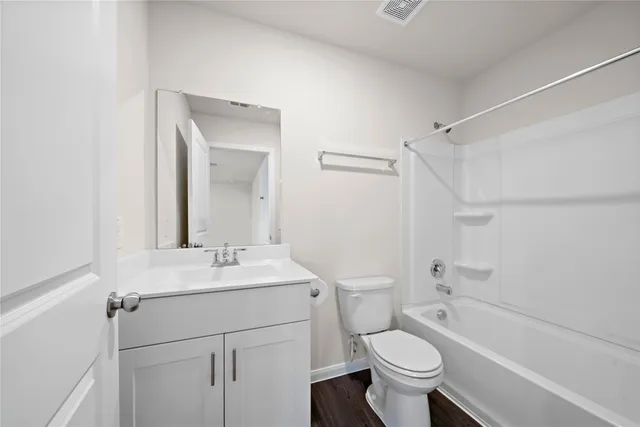 $2,300 | 6315 Lakeview Haven Drive, Houston, TX 77084