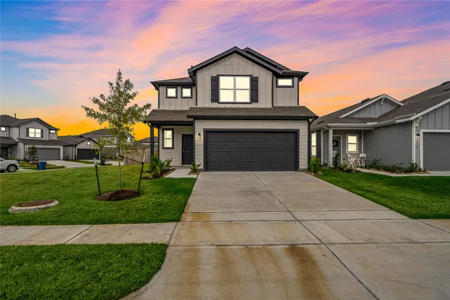 $2,300 | 6315 Lakeview Haven Drive, Houston, TX 77084