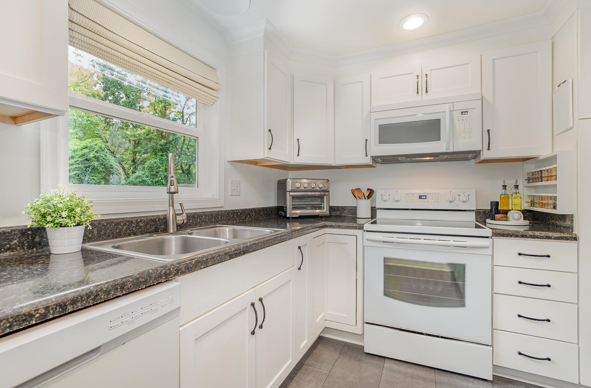 710 Tyler Road Raleigh, NC 27604 - Photo 11 of 27 Photo 11