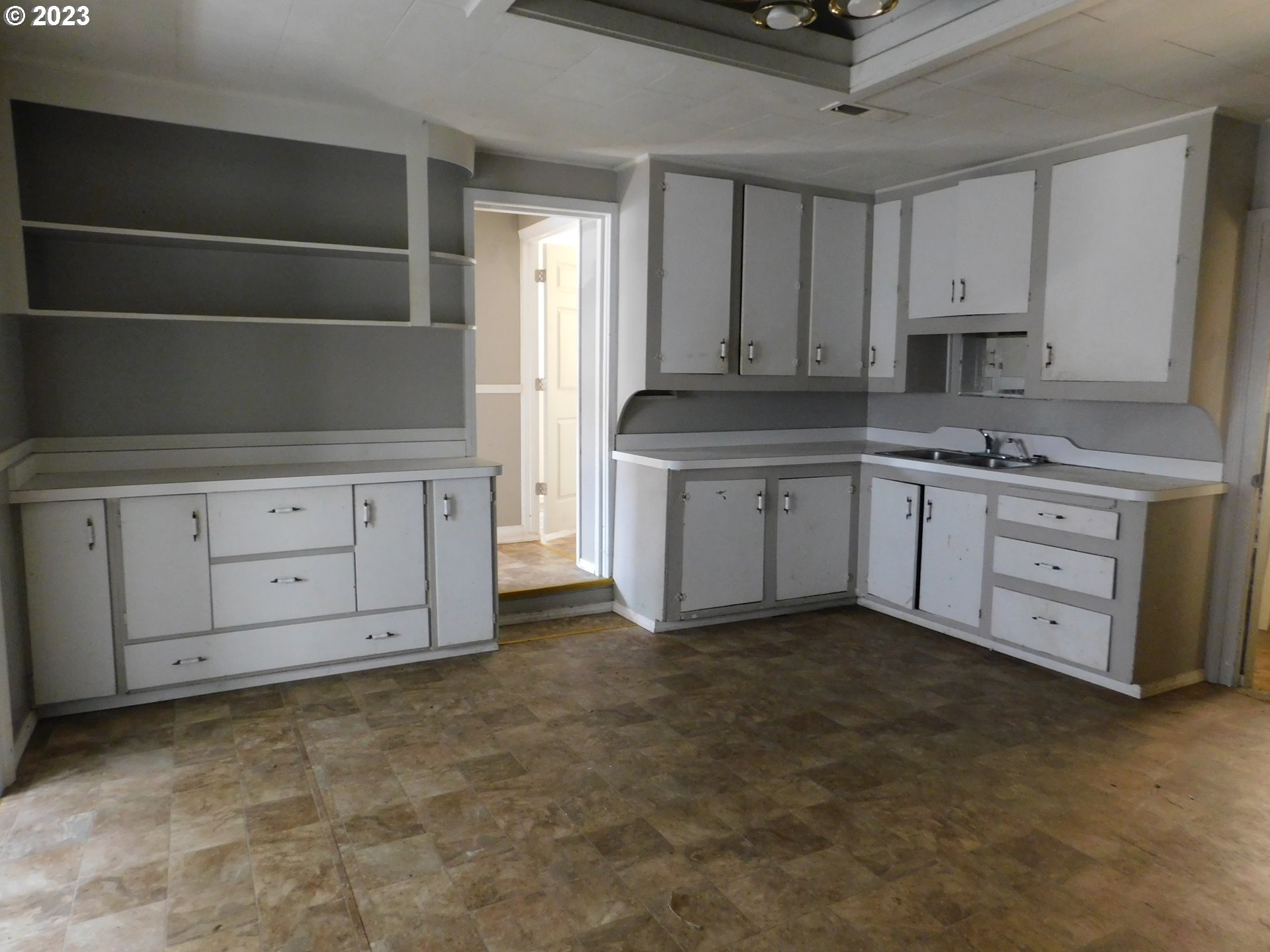 644 8th Street Myrtle Point, OR 97458 - Photo 3 of 26 Gallery Image 3