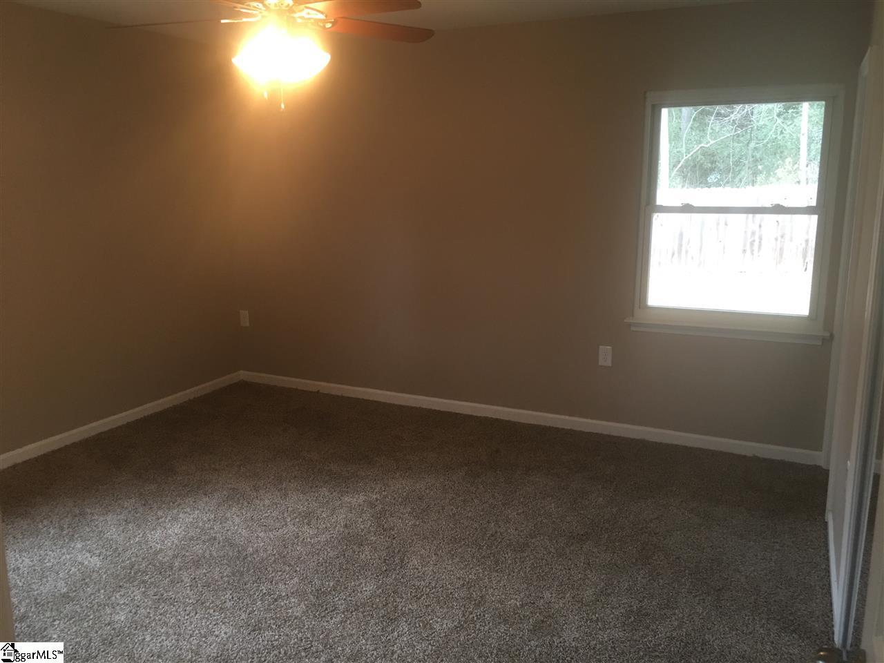 6 Spring Lake Road Piedmont, SC 29673 - Photo 7 of 11 Gallery Image 7