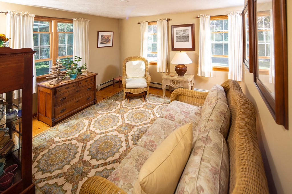 4 Lookout Point Road Plymouth, MA 02360 - Photo 15 of 35 Gallery Image 15