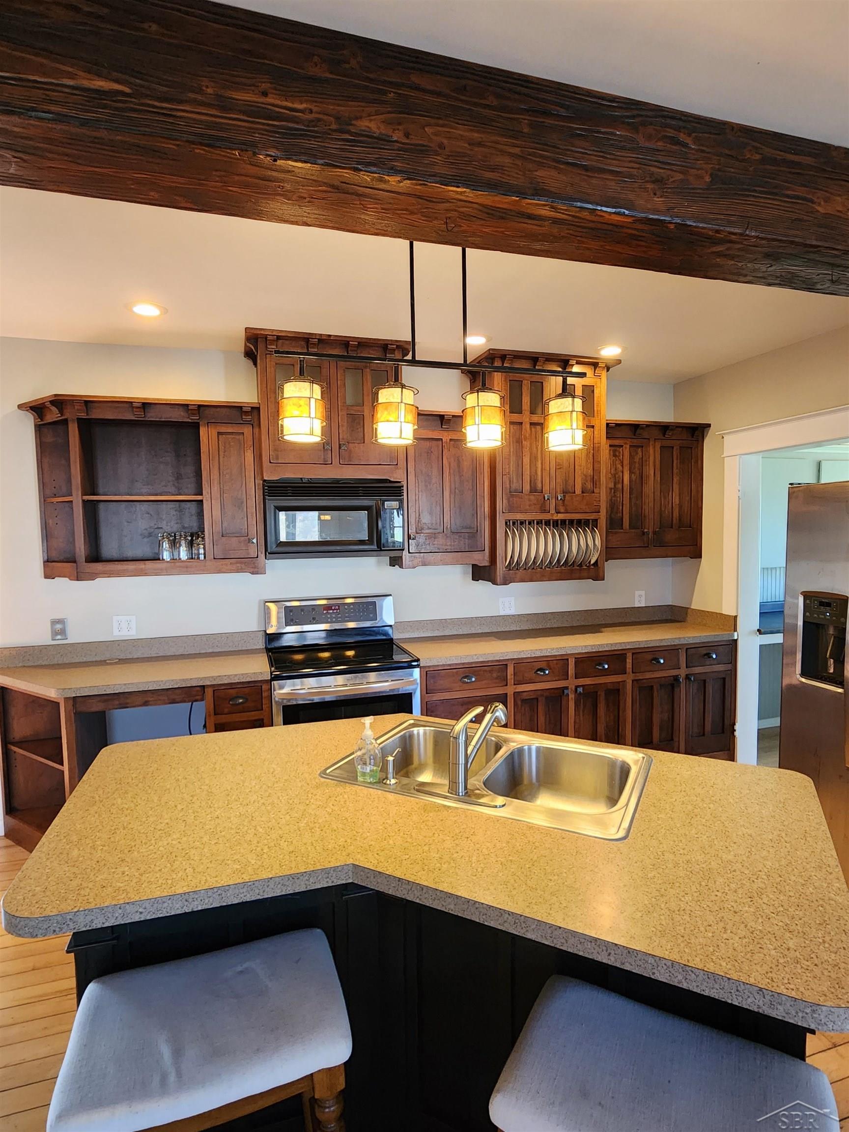3690 South Dehmel Road Frankenmuth, MI 48734 - Photo 8 of 26 Gallery Image 8