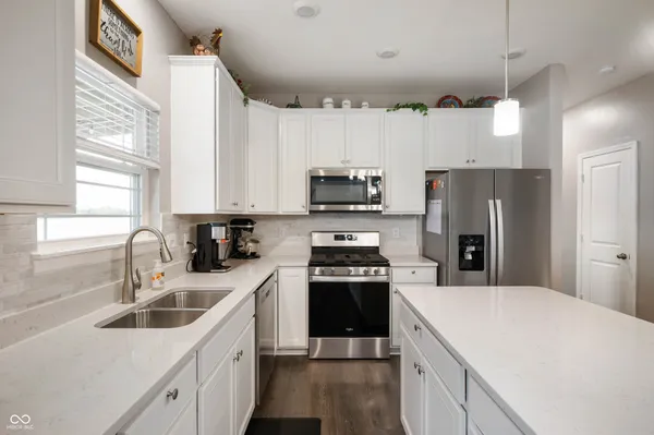 $424,900 | 224 Waterford Lane, Pendleton, IN 46064