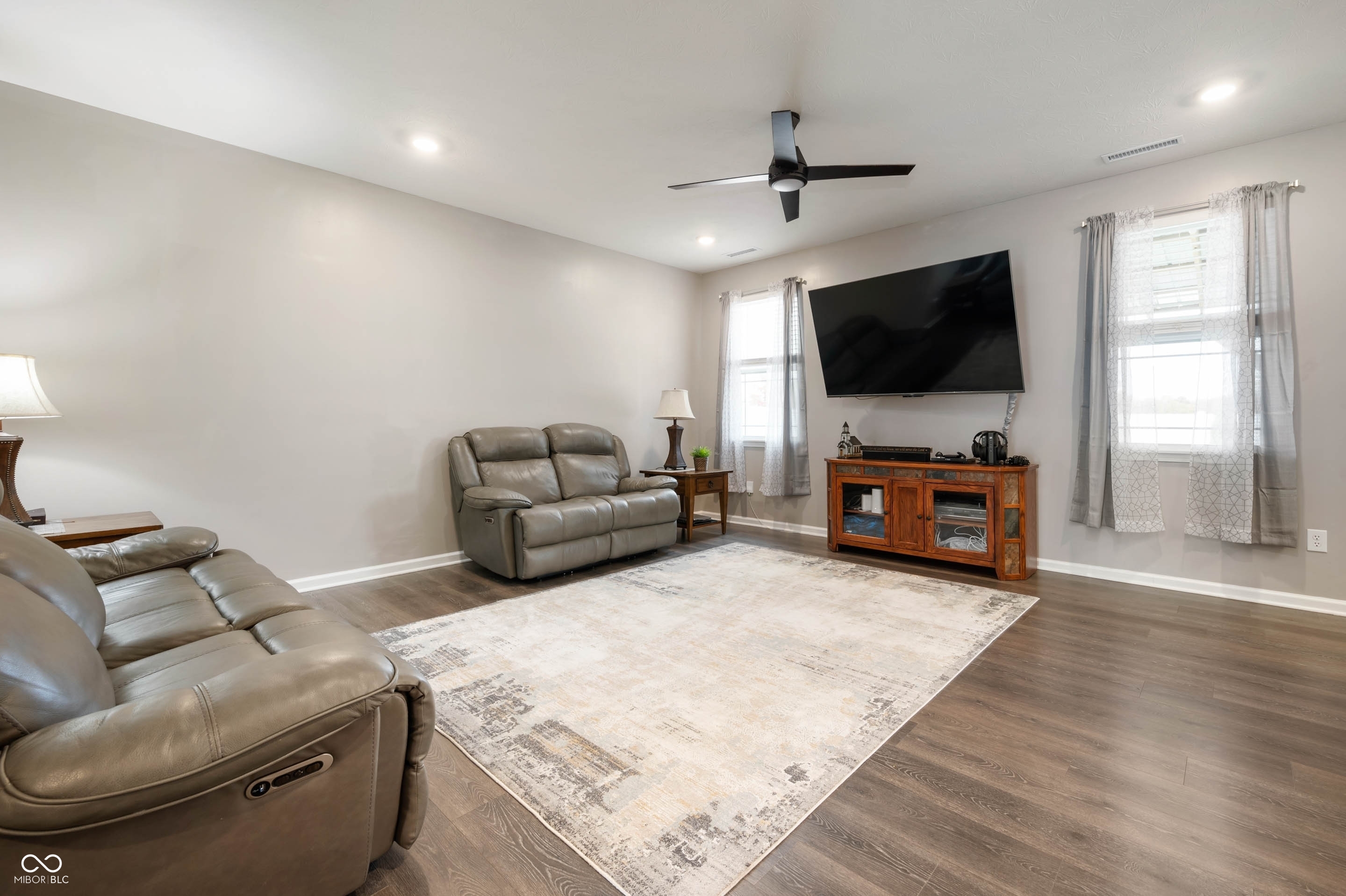 224 Waterford Lane Pendleton, IN 46064 - Photo 8 of 33