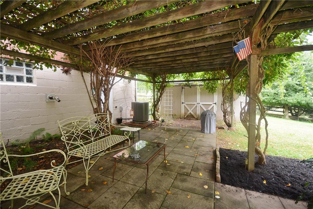 1502 Ingomar Heights Road Pittsburgh, PA 15237 - Photo 22 of 25 Gallery Image 22