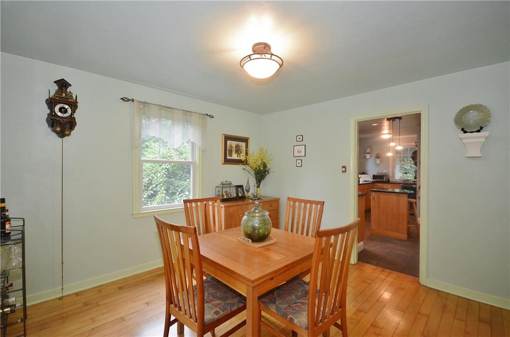 1502 Ingomar Heights Road Pittsburgh, PA 15237 - Photo 8 of 25 Gallery Image 8