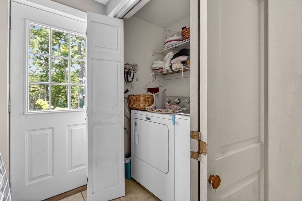 346 Judson Street Raynham, MA 02767 - Photo 20 of 36