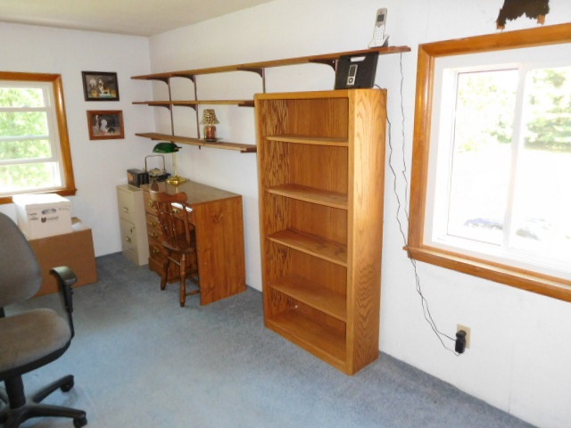 15682 Center Road Durand, IL 61024 - Photo 17 of 25 Gallery Image 17