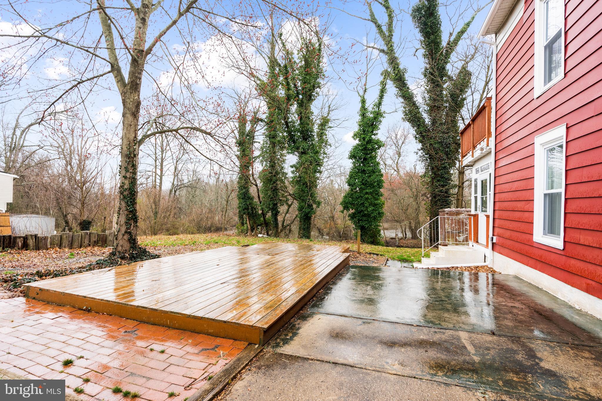 116 Cove Road Mantua, NJ 08051 - Photo 5 of 36