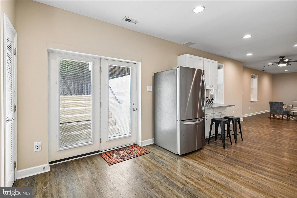 603 Queenstown Road Severn, MD 21144 - Photo 59 of 85 Bright and airy kitchen entrance.