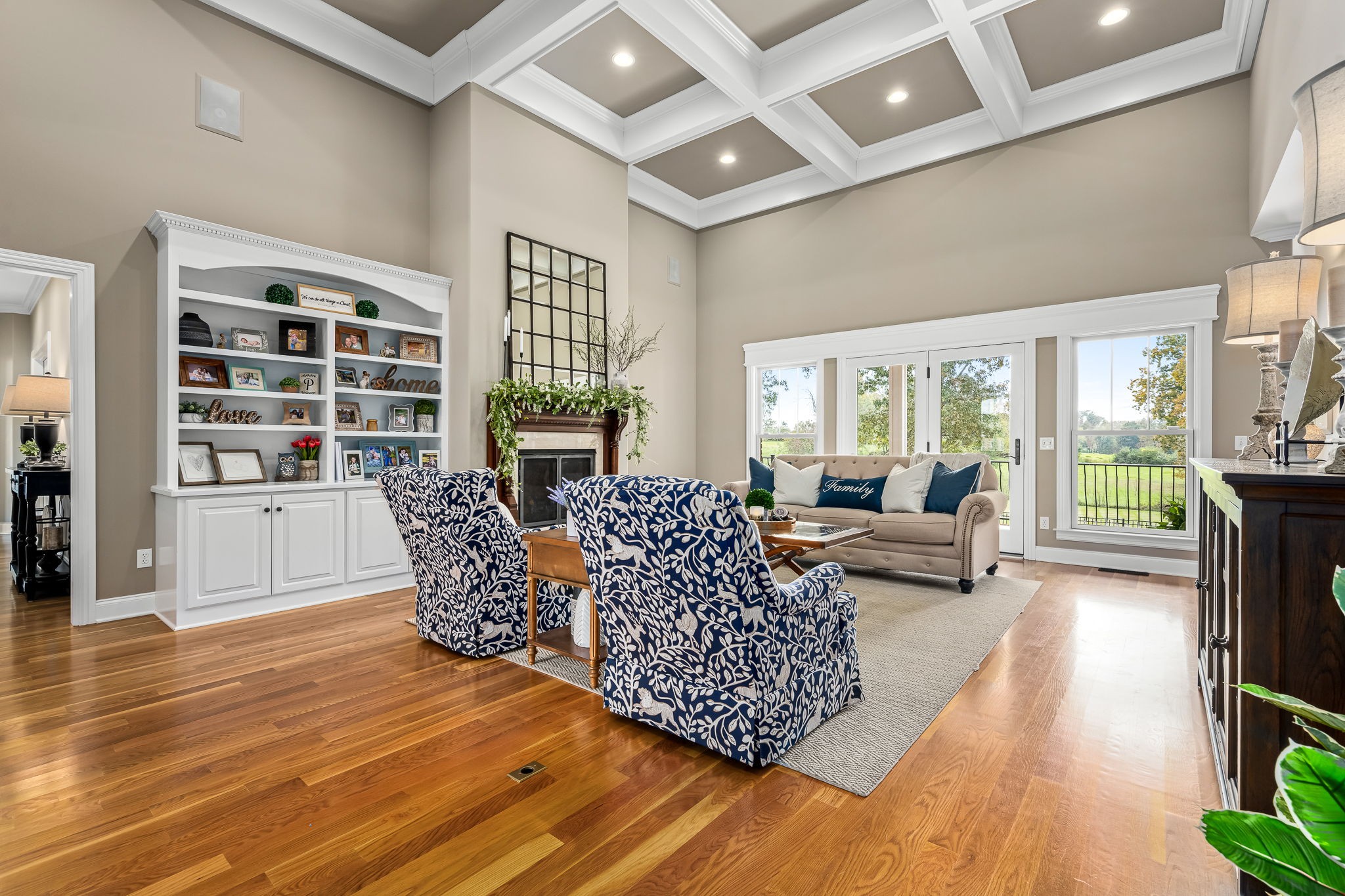 264 Cascade Drive Winchester, TN 37398 - Photo 24 of 86 a living room with furniture and a large window