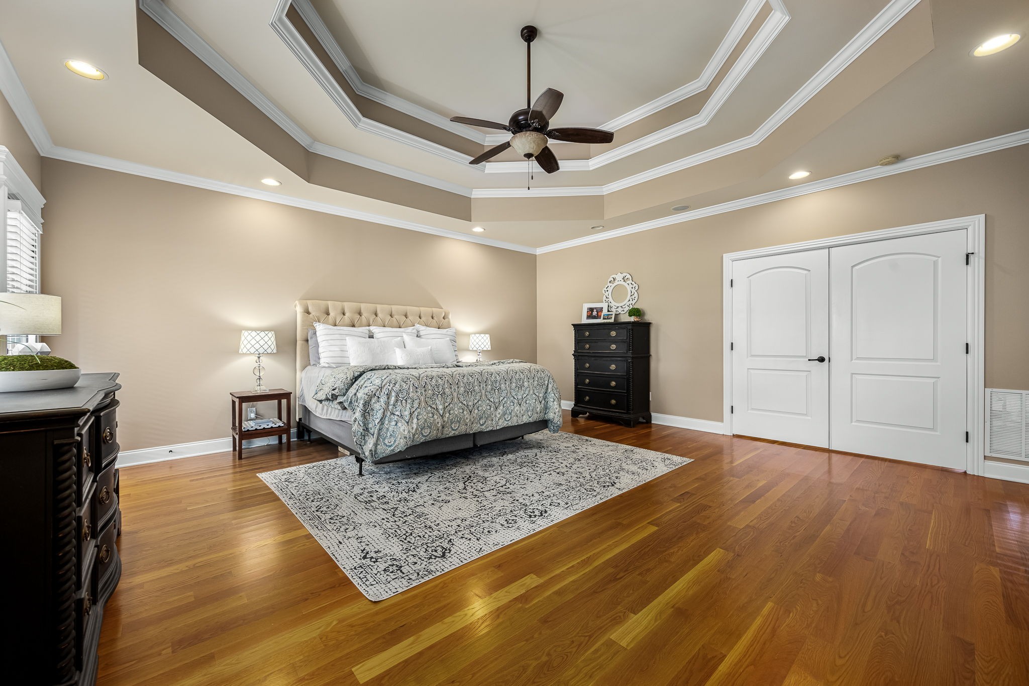 264 Cascade Drive Winchester, TN 37398 - Photo 48 of 86 a bedroom with a bed and a chandelier