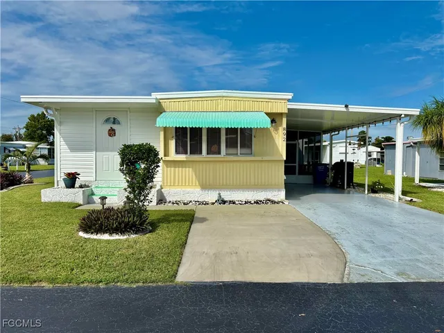$95,900 | 892 Homestead Drive, North Fort Myers, FL 33917