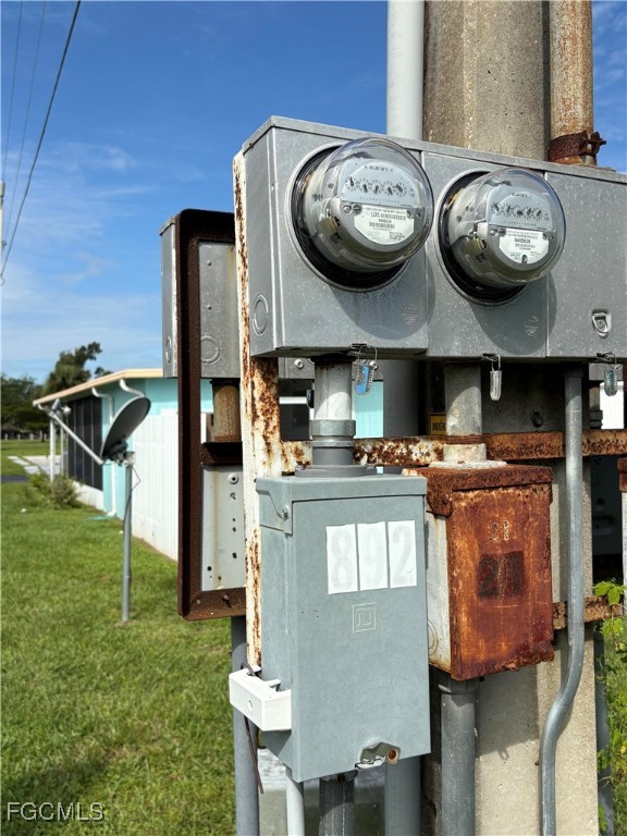 892 Homestead Drive North Fort Myers, FL 33917 - Photo 5 of 38